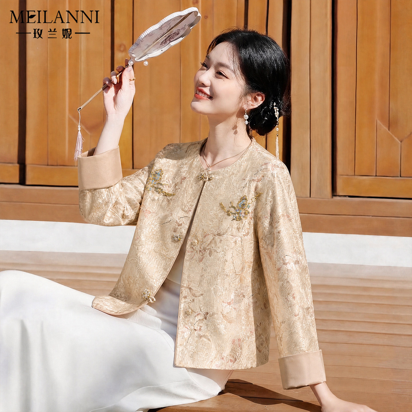 玫兰妮女装新中式短外套今年流行