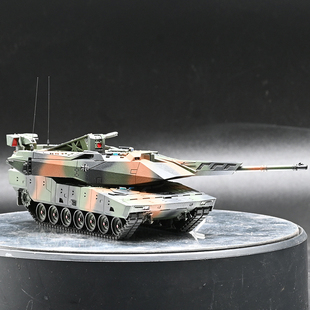 三荣 德国 KF51主战坦克 三色涂装 静态模型 含巡飞弹 静态模型