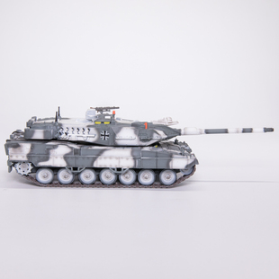 铁流 德国豹2A7主战坦克 leopard2A7 雪地涂装 合金成品模型摆件