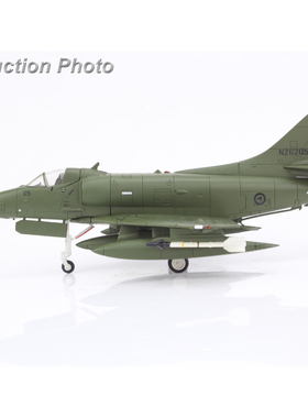 12月 HA1443 A4攻击机 A-4K Skyhawk NZ6205, RNZAF 合金成品模型