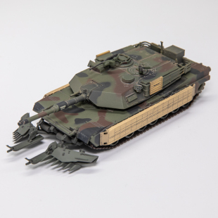 威龙 63192 美国M1A1 AIM TUSK 主战坦克 附扫雷铲(行军模式)