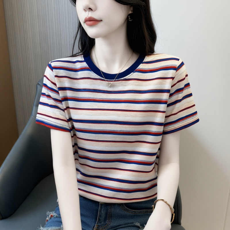【撞色条纹显精神】短袖t恤女