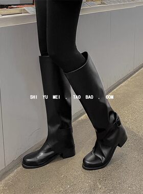 韩版时装靴中跟皮带扣高筒靴