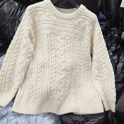 外贸尾货女款宽松版型加厚保暖针织毛线扭纹毛衣