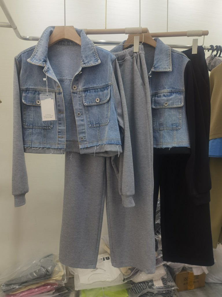 欧洲站2024春季新品撞色拼接两件套牛仔外套+阔腿裤高腰套装女潮