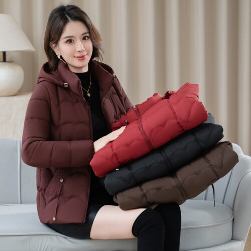 妈妈短款羽绒棉服女保暖轻薄外套