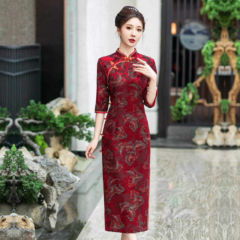 复古旗袍改良连衣裙中年女时尚妈妈日常秋季新款新中式长款婚宴服