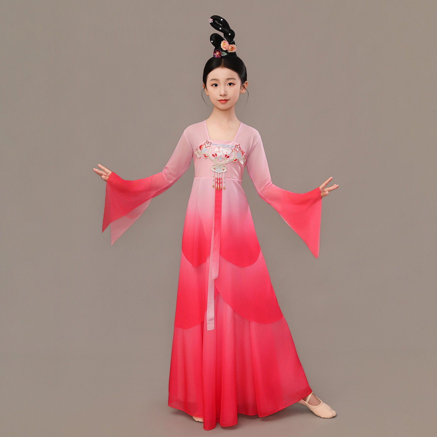 女童古典舞中国风渐变纱演出服