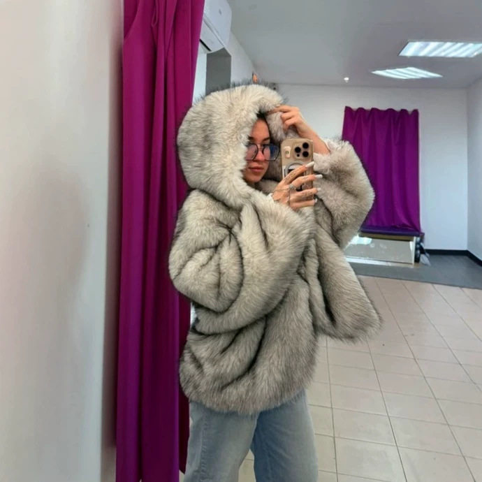 秋冬保暖双色狐狸毛大衣女欧美风跨境宽松连帽仿皮草时尚外套Coat