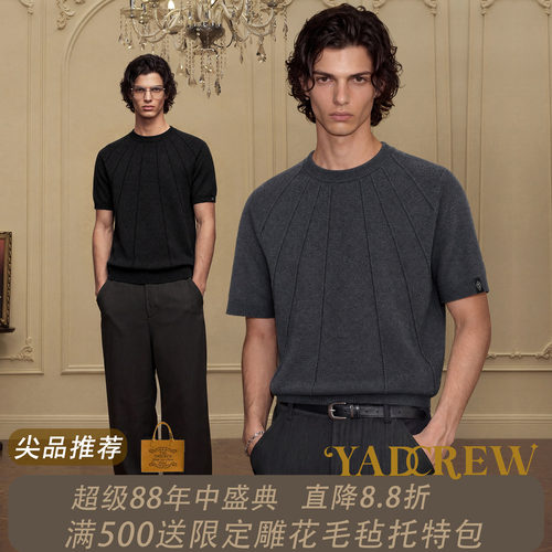 YADcrew复古刺绣宽松短袖T恤