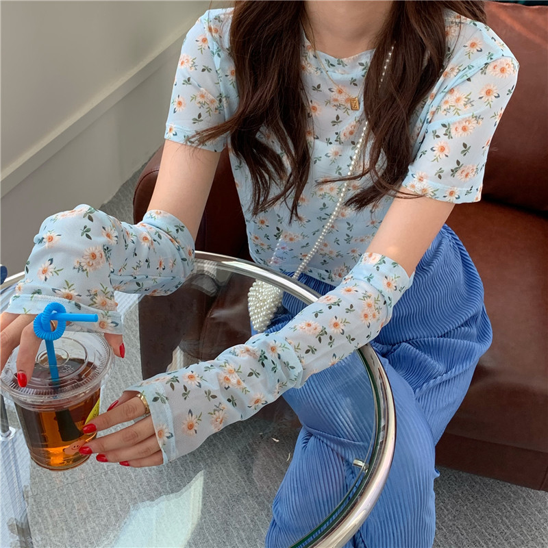 Real price floral long sleeve T-shirt women's summer Korean version loose thin sunscreen shirt + straight pants