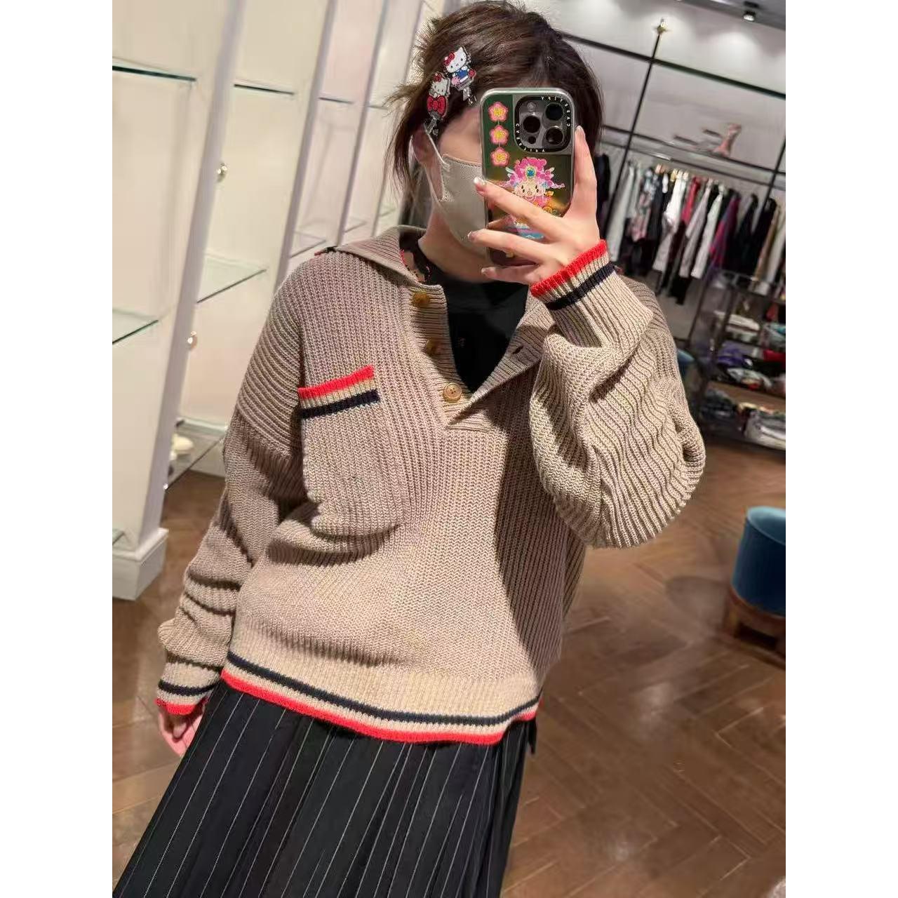 翻领撞色纽扣半开领 开衫重工刺绣重磅针织衫25110253