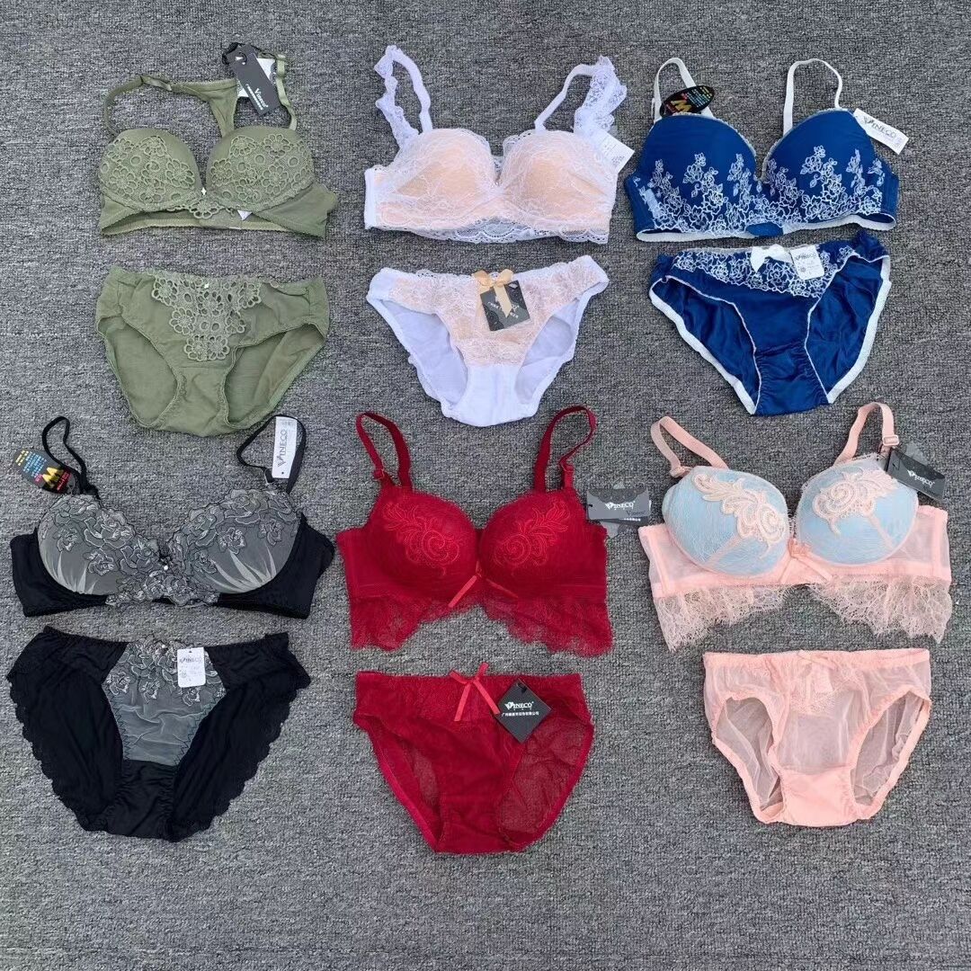 维妮芳vineco法式蕾丝厚杯女薄款聚拢文胸套装性感甜美少女内衣
