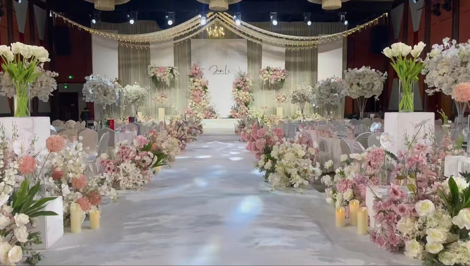 香槟色婚礼迎宾区舞台婚礼设计kt板喷绘素材psd婚礼效果图