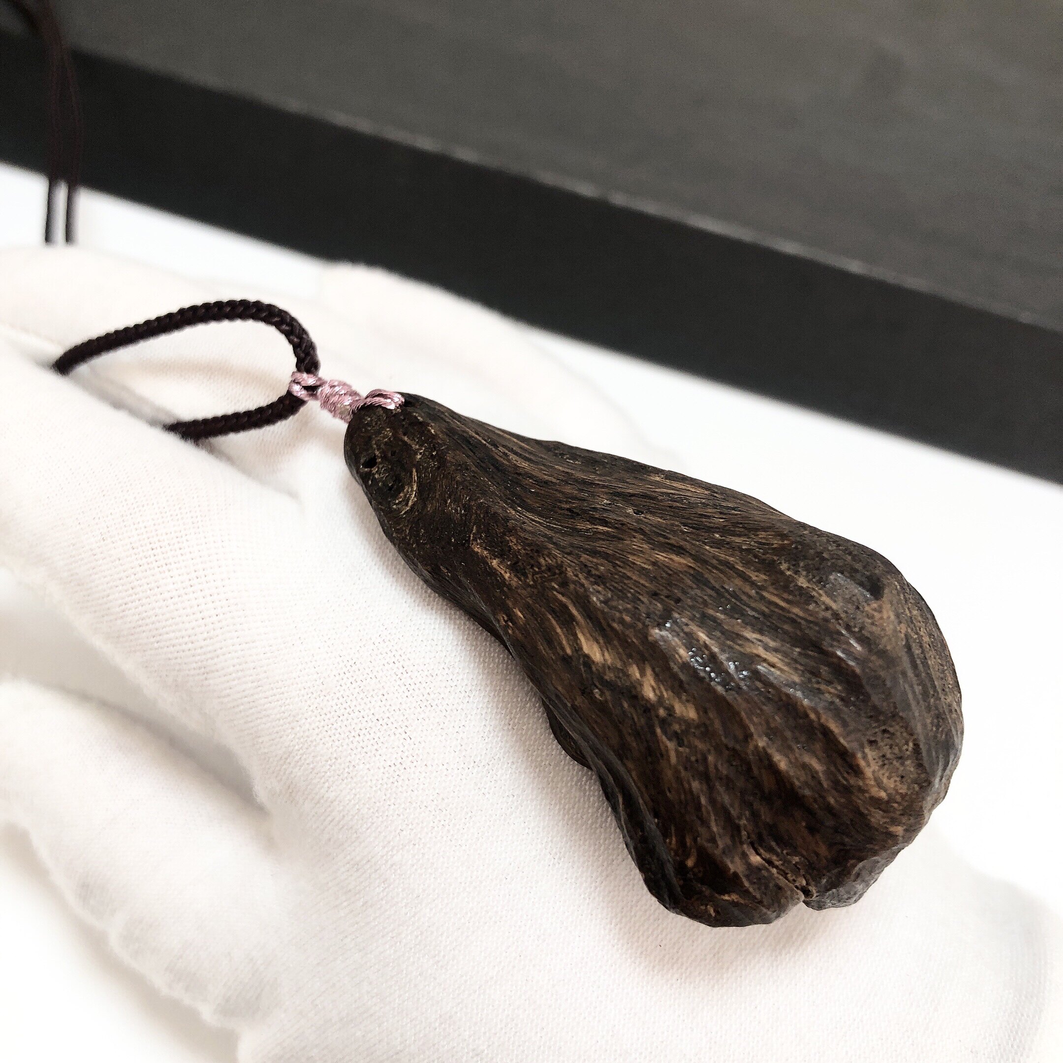 d862# 天然达拉干虫漏沉香随形大吊坠 黑油老料珍藏款锁骨链