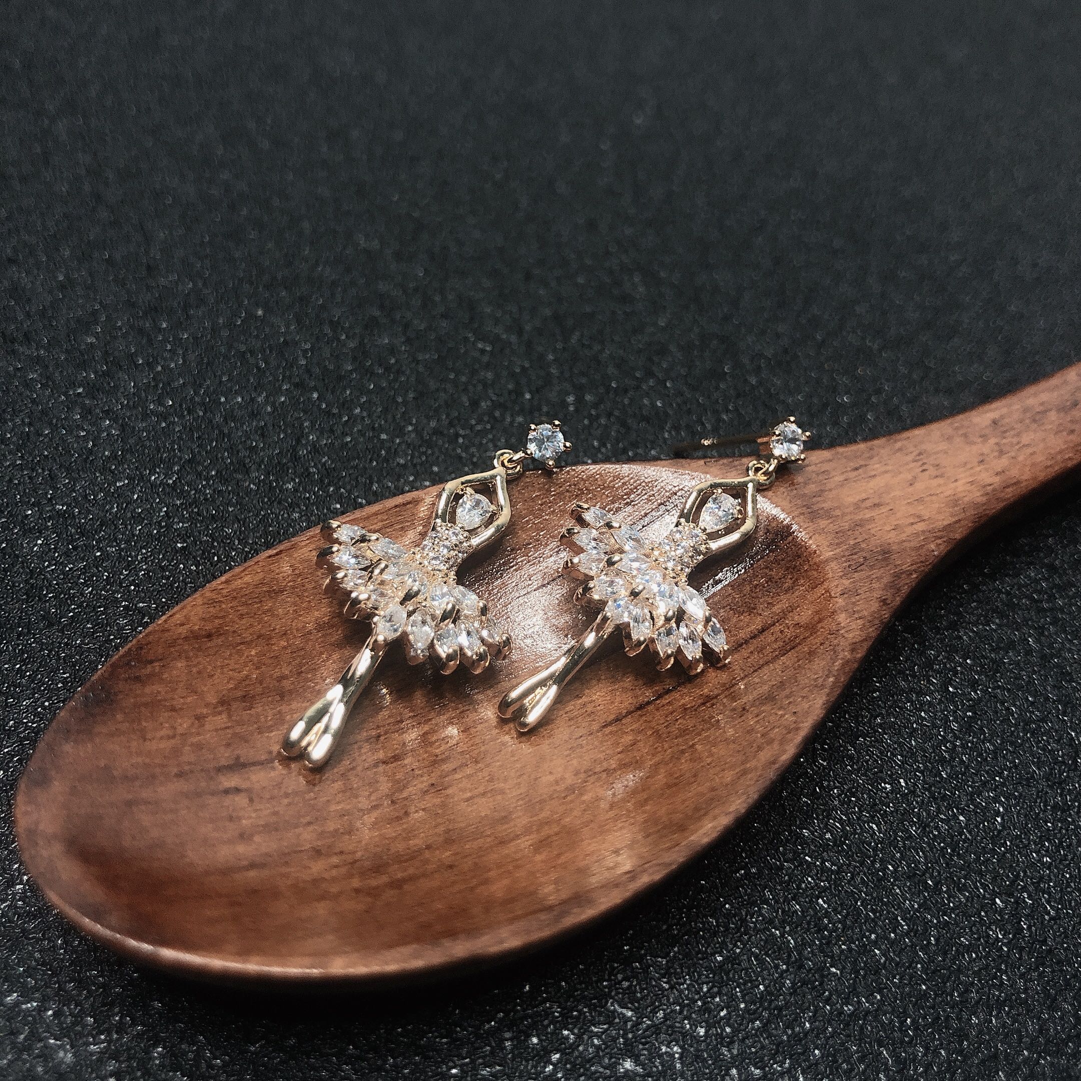 S571# 天然蜜蜡琥珀随形血珀手链6.5mm 重7.03克