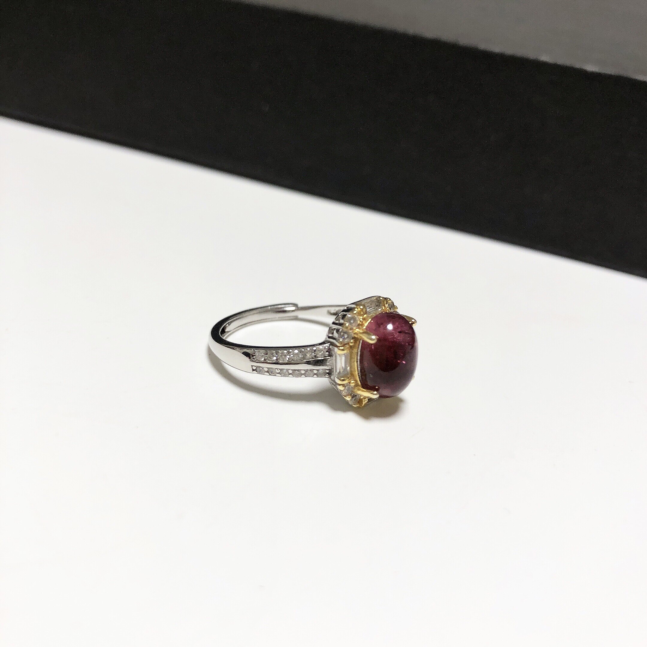 G8# 天然碧玺卢比来色蛋面戒指S925纯银精工镶嵌 戒面8*7mm