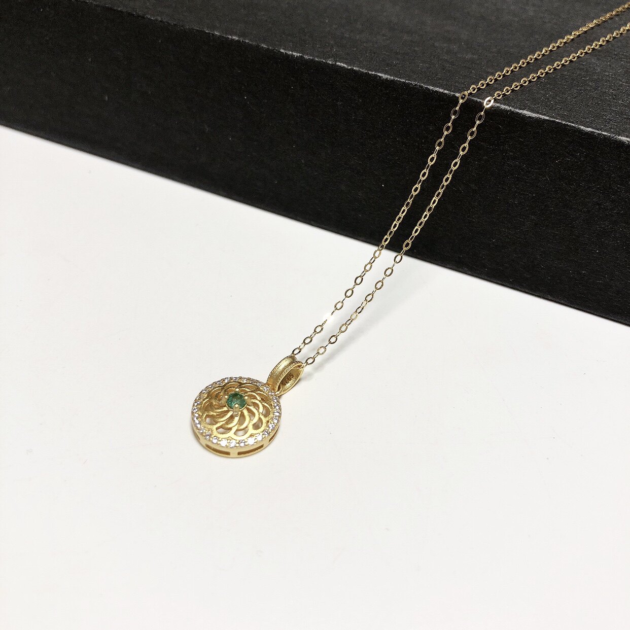 D1747# S925银镀金祖母绿吊坠3mm 外径12mm