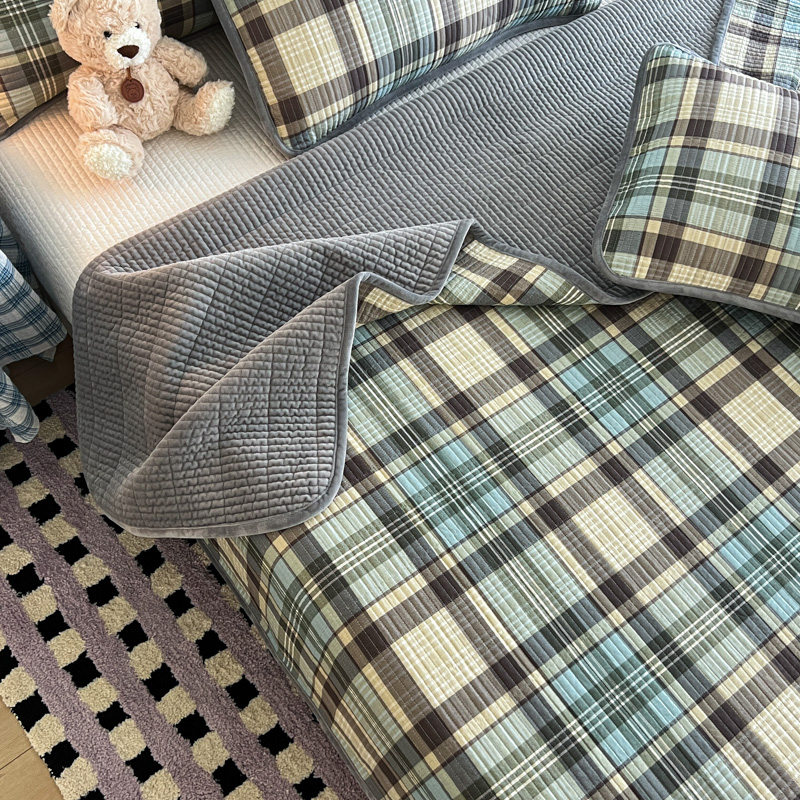 有态度宝宝绒床盖三件套夹棉绗缝榻榻米垫一面绒一面棉床单可机洗