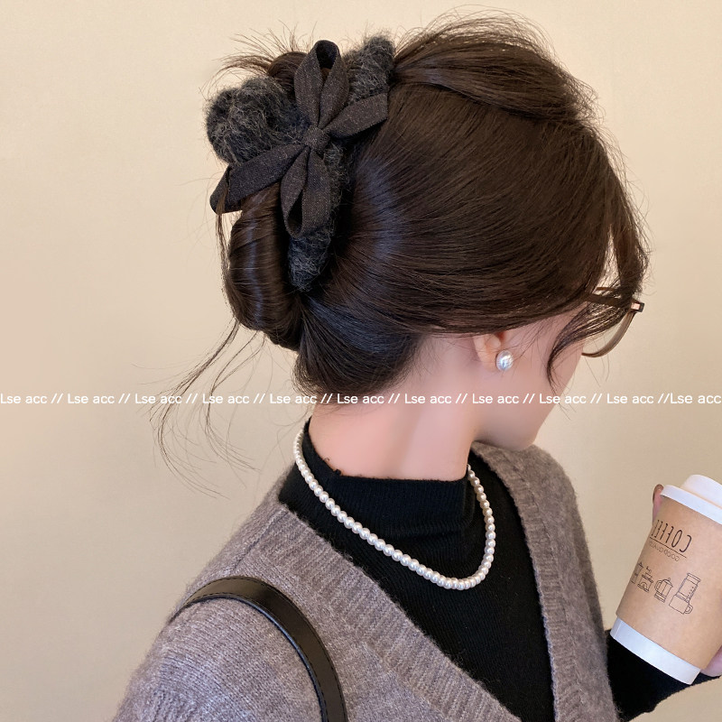 秋冬毛绒蝴蝶结交叉抓夹2026新款高级感后脑勺发夹盘发鲨鱼夹发饰,饰品/流行首饰/时尚饰品新,发饰,淘宝优惠券,粉丝福利购,淘宝优惠卷