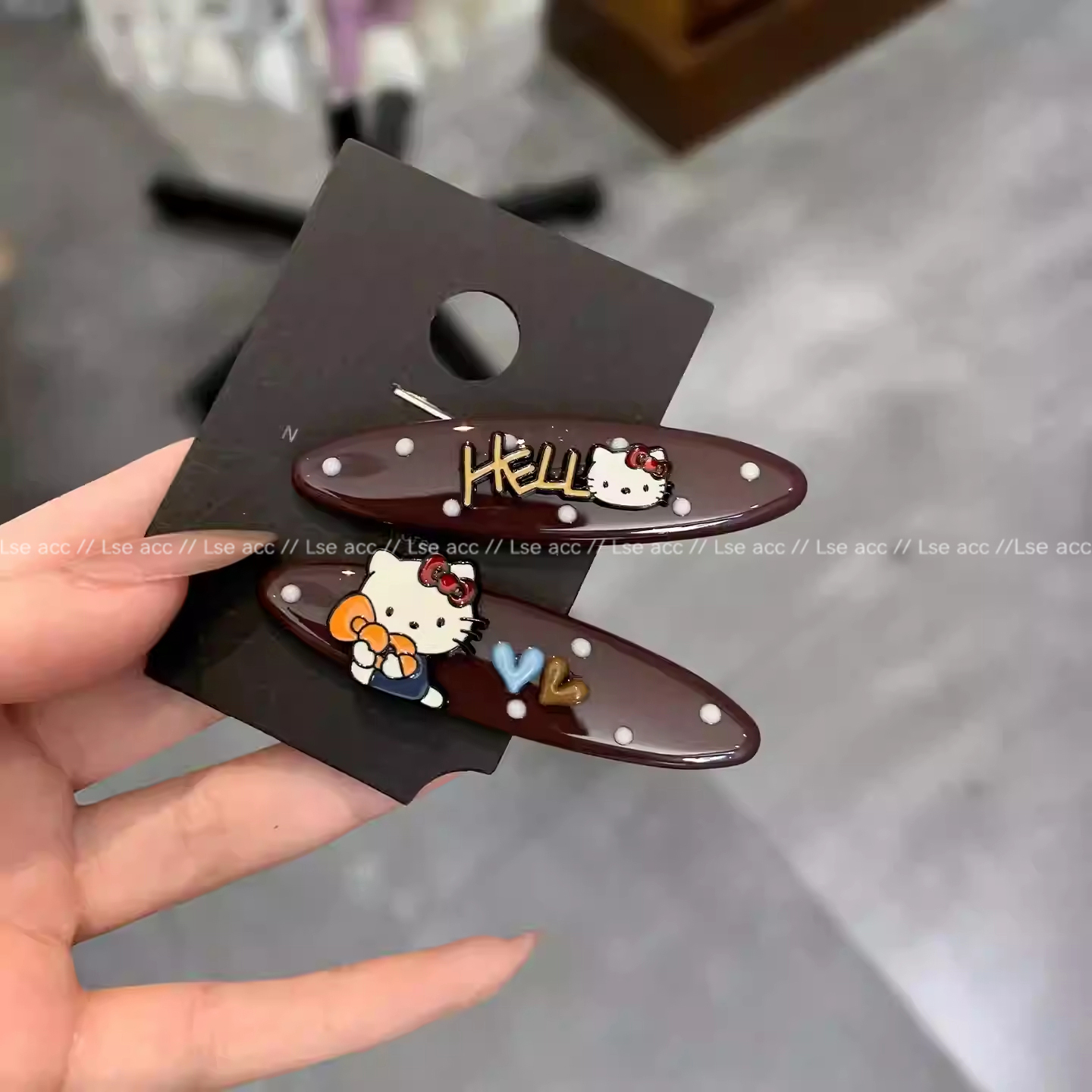 少女HelloKitty波点爱心鸭嘴夹