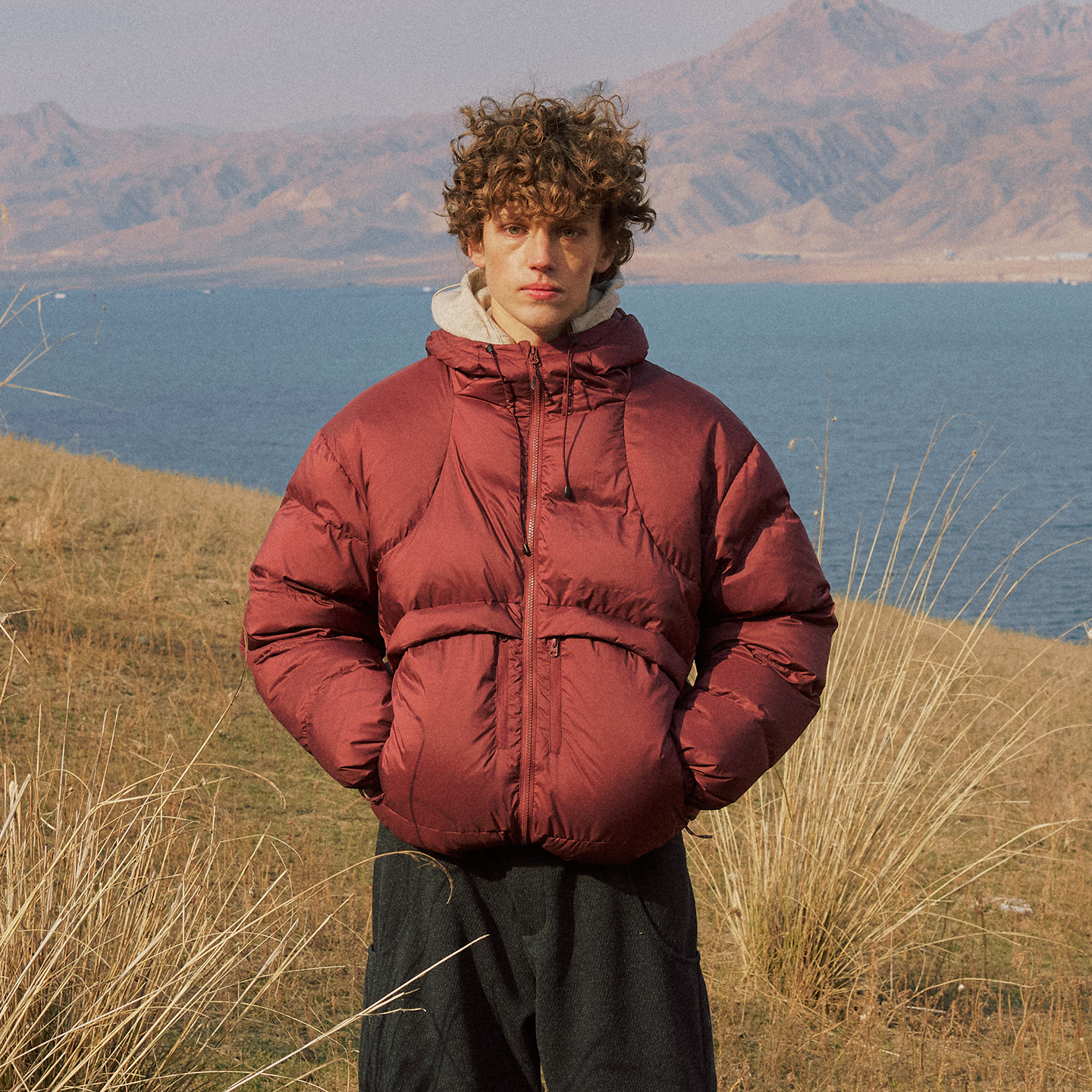 NORYBRAND户外 90%白鸭绒安心羽绒可溯源轻量化蓬松多口袋羽绒服