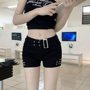 设计感显瘦包臀超短热裤 女2026夏季 辣妹黑色柳钉低腰牛仔短裤 美式