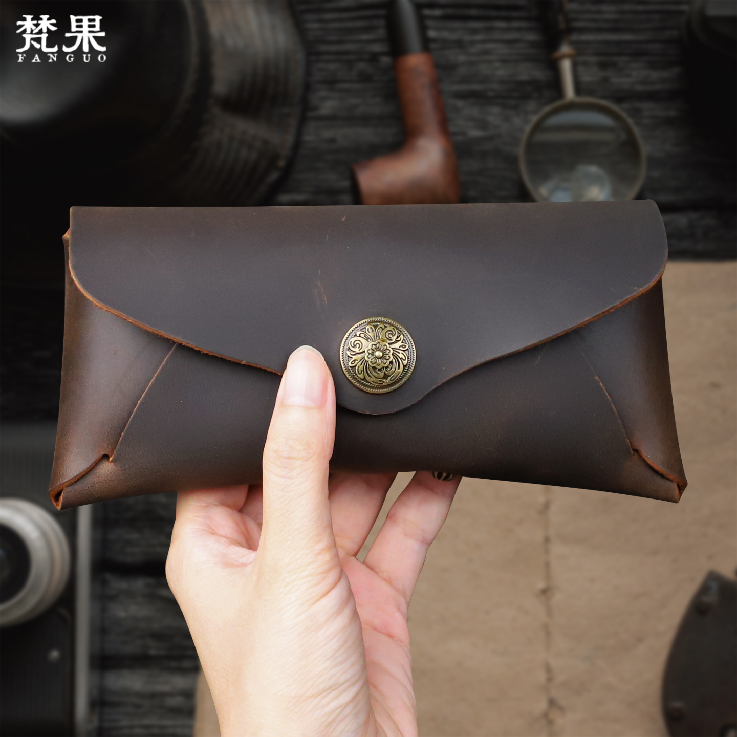 手工头层牛皮轻便抗压眼镜盒