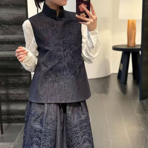 新中式牛仔斜襟立领刺绣女士马甲