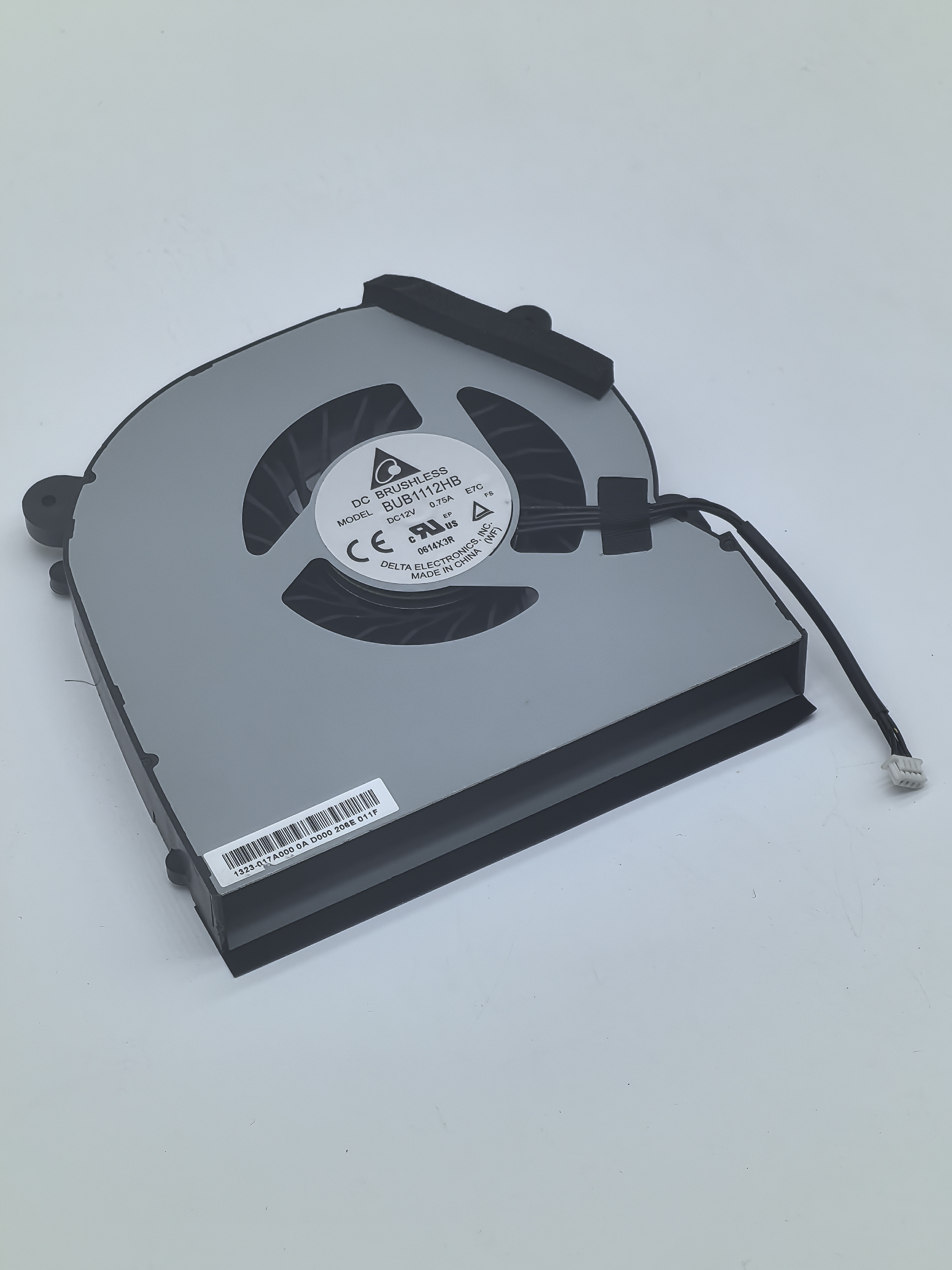 Intel NUC8 i7 HVK冥王峡谷Hades Canyon机箱风扇BUB1112HB E7C
