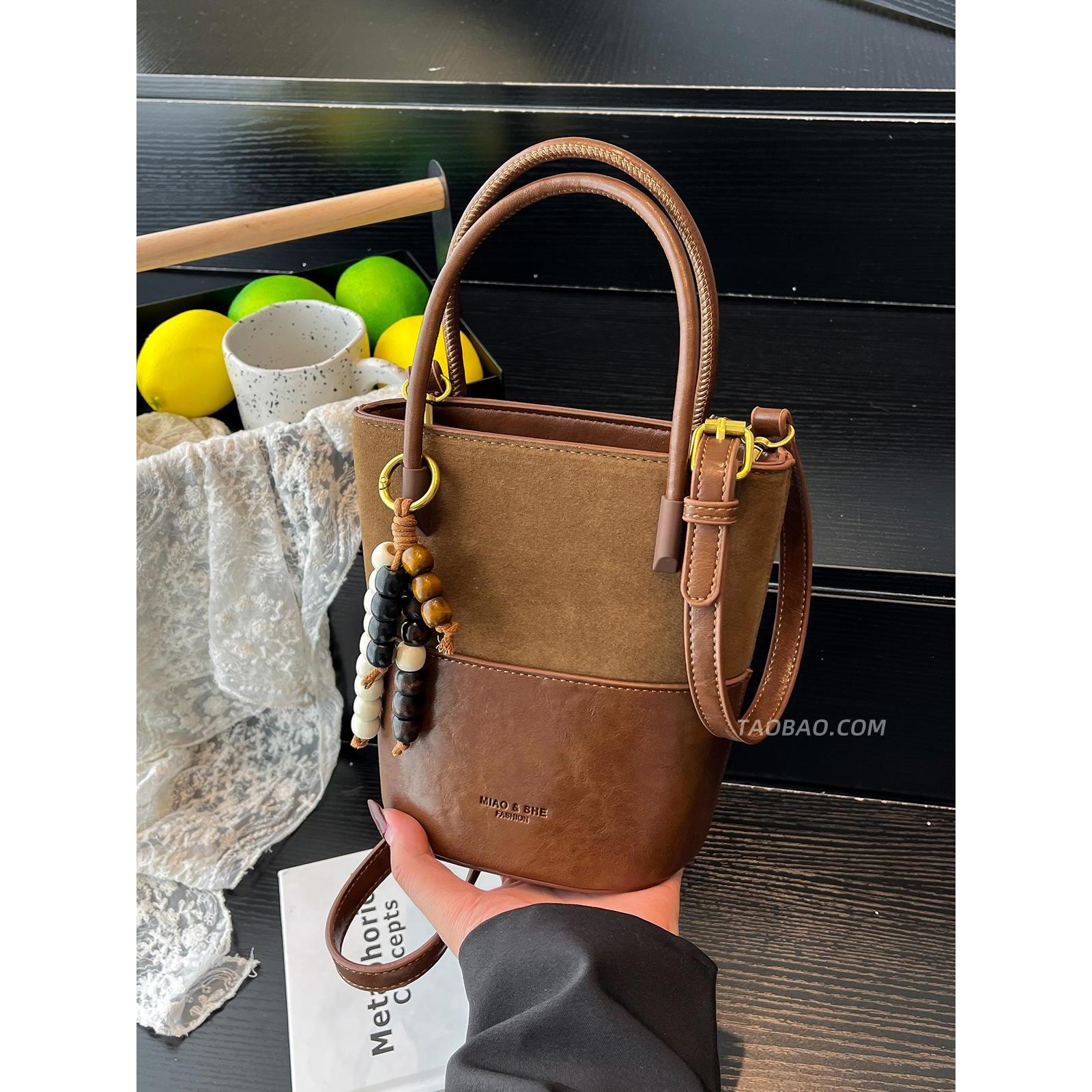 时尚超火复古小包女2025秋