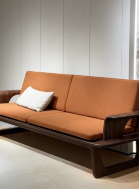 现代简约黑胡桃木实木沙发三人位客厅家具冬夏两用橙色靠垫沙发