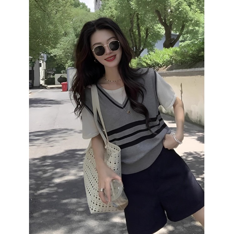 2025新款2025年夏季拼接撞色假两件短袖针织衫上衣女冰丝薄款圆领