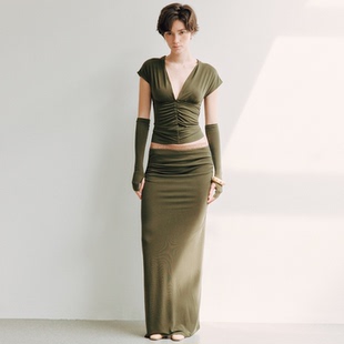 芥末绿短袖 Huid Arc26ss V领弹力修身 上衣简约蕾丝拼接半身裙套装