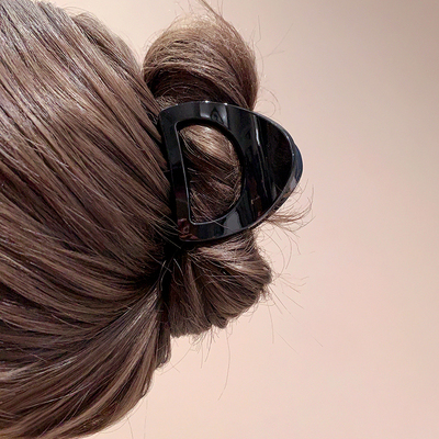 简约镂空半圆抓夹发饰