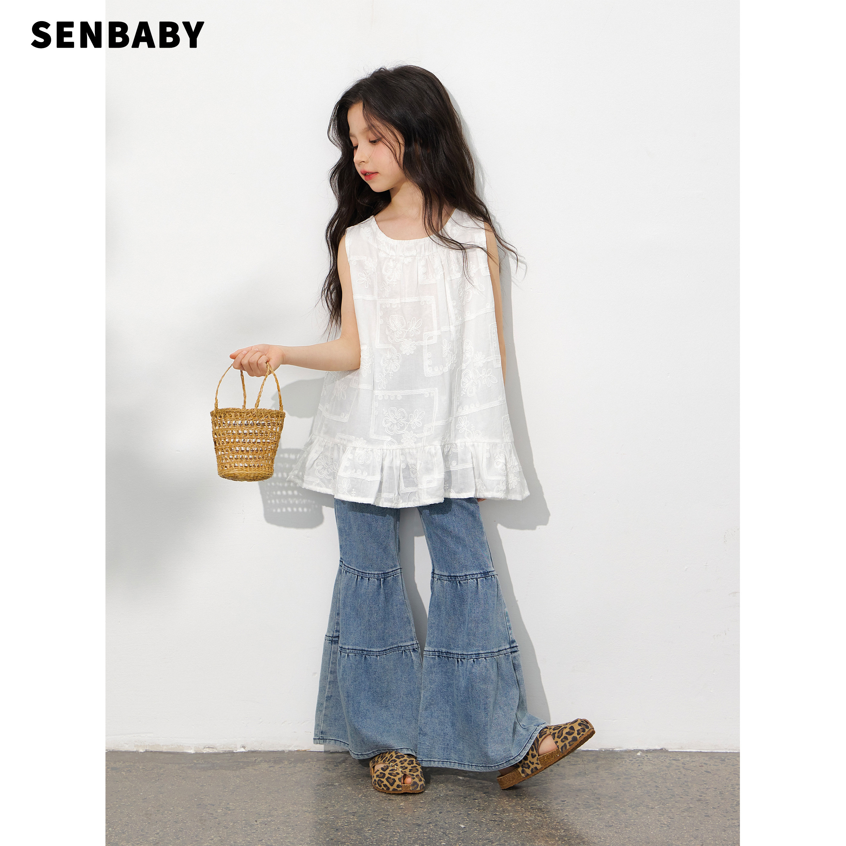 senbaby童装女童无袖衬衣夏季儿童套头立体刺绣提花设计感上衣