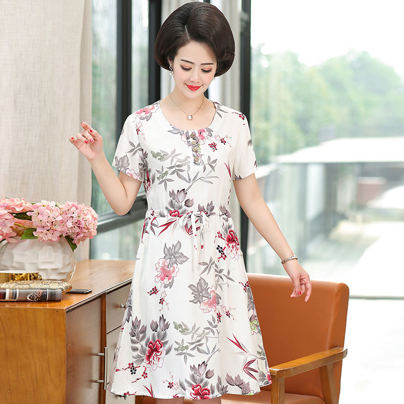 中老年女装夏装新款裙子中年妇女妈妈装夏季短袖时尚印花连衣裙