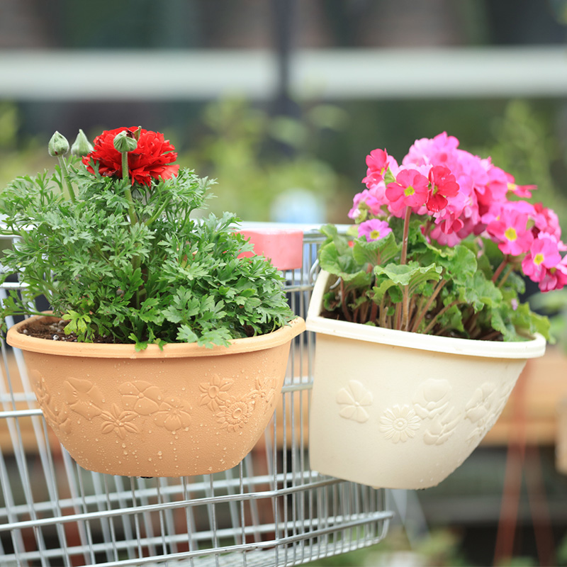 诚信壁挂花盆 欧式壁挂盆树脂浮雕吊兰盆阳台栏杆防盗网挂盆送S钩