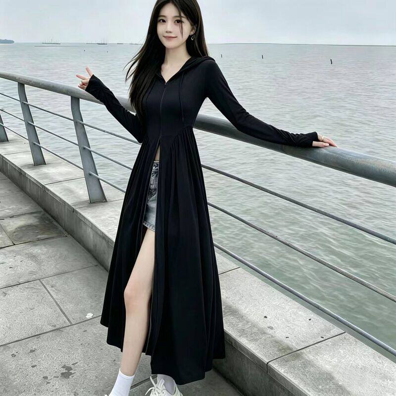 夏季女冰丝轻薄透气超长防晒衣