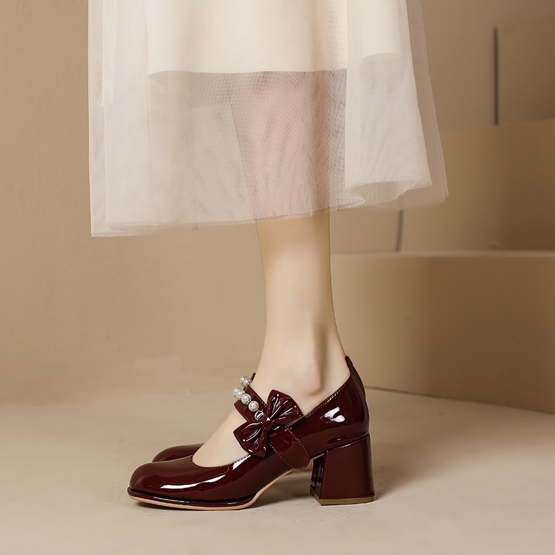 高跟鞋漆皮蝴蝶结粗跟玛丽珍