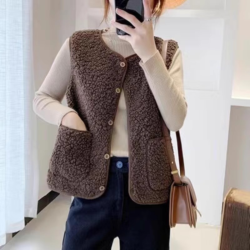 仿羊羔绒马甲女款2025新款秋冬皮毛一体马夹短款百搭坎肩背心外套