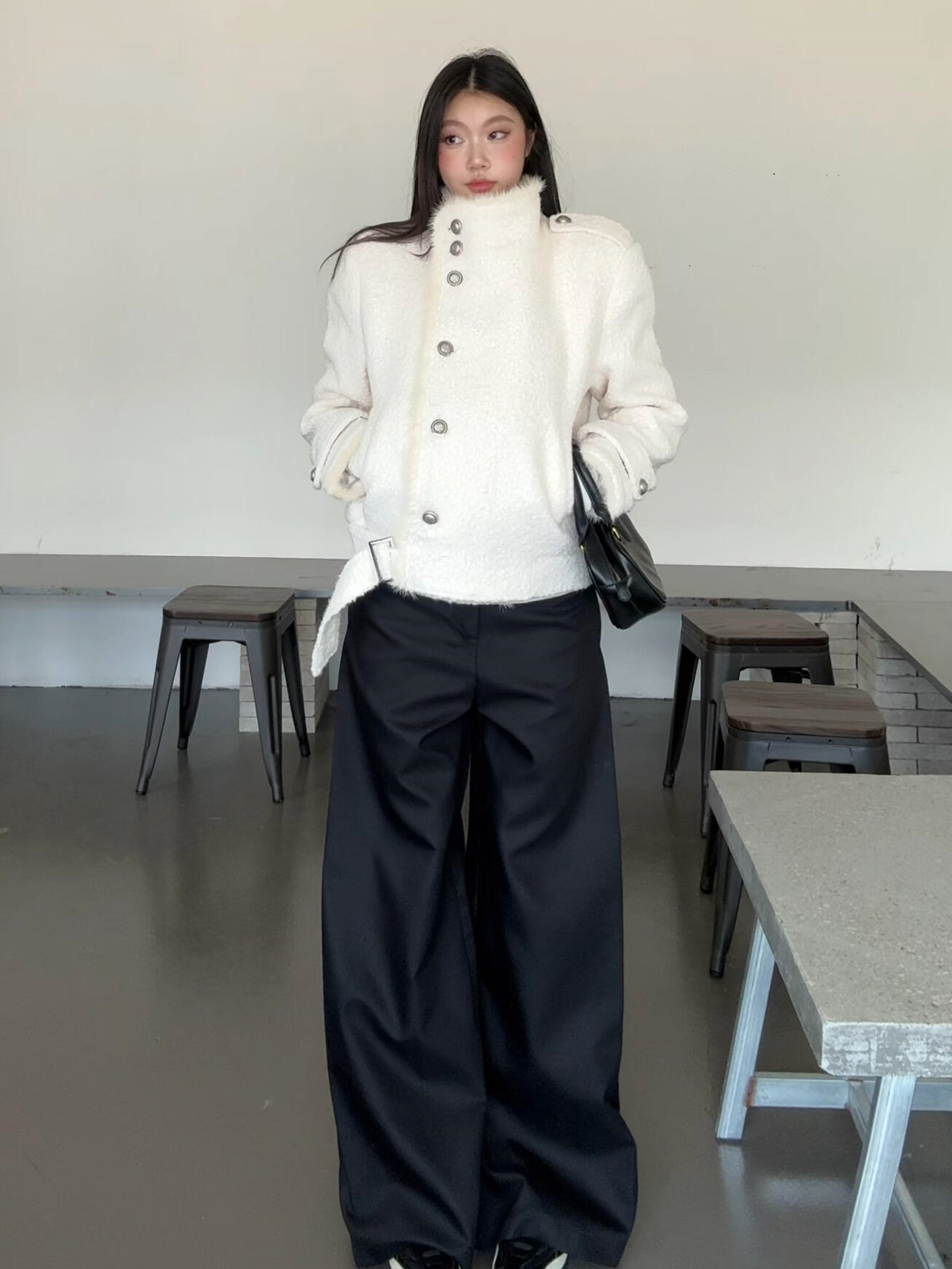 小香风羊羔毛拼接设计感毛呢外套女秋冬季新款小个子短款呢子大衣