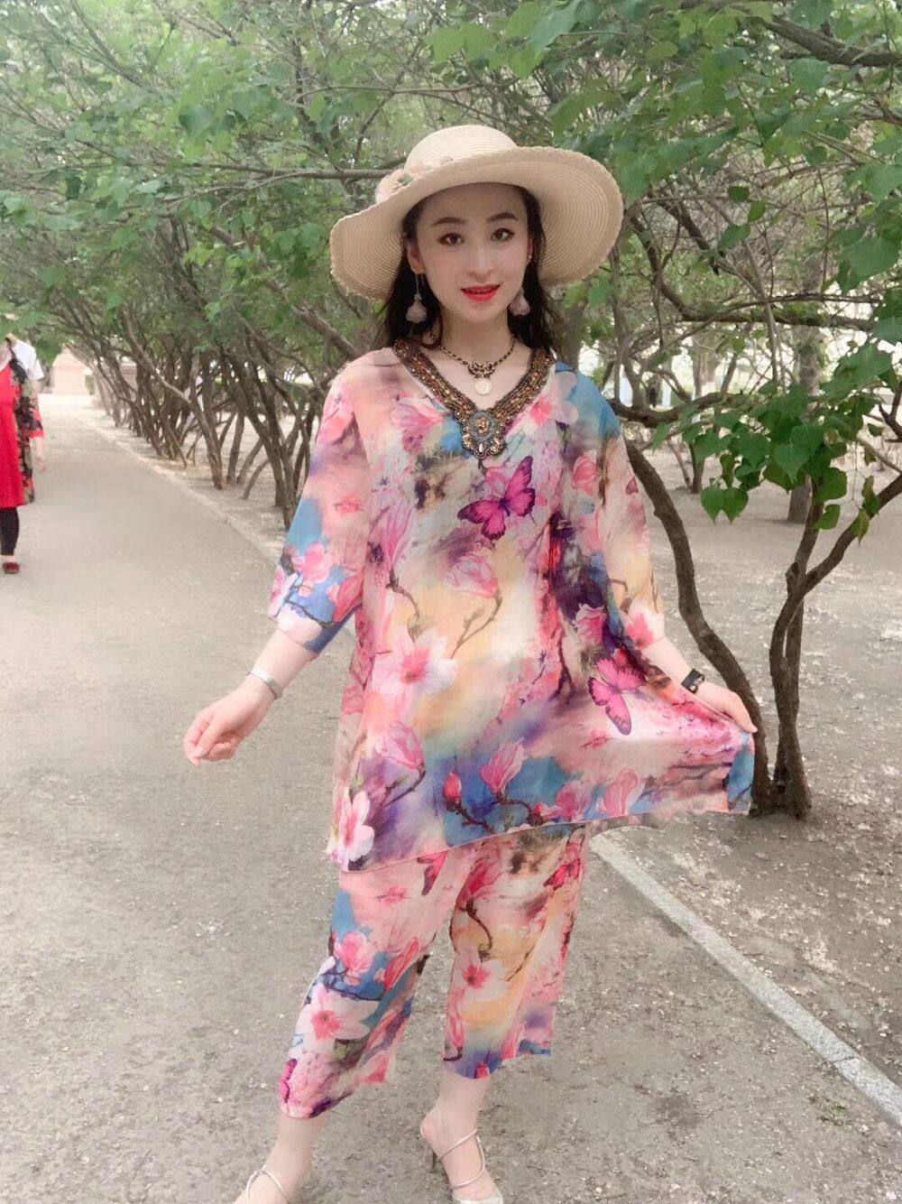 夏季宽松碎花雪纺休闲两件套