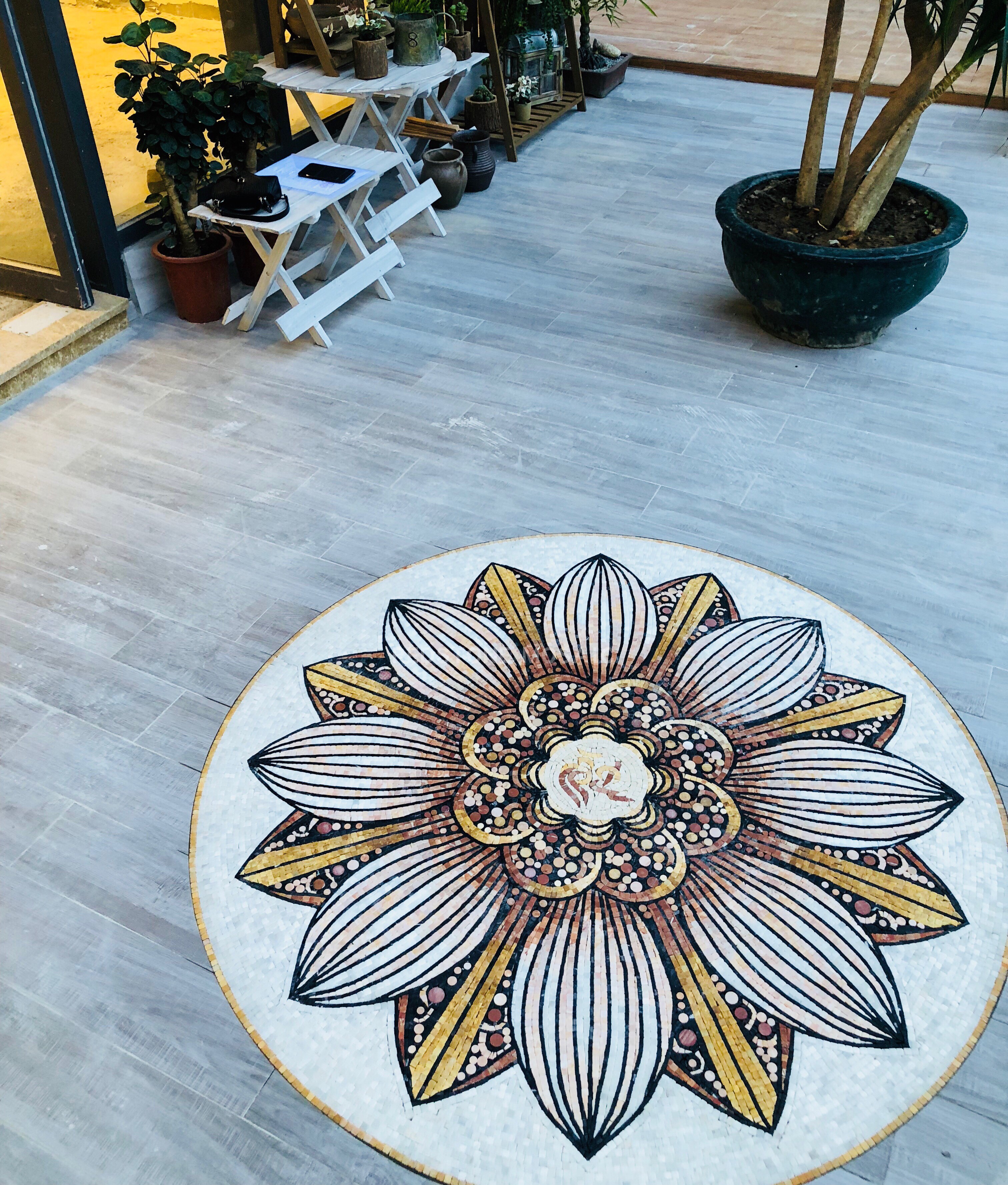 天然石材马赛克拼花玄关地砖装饰