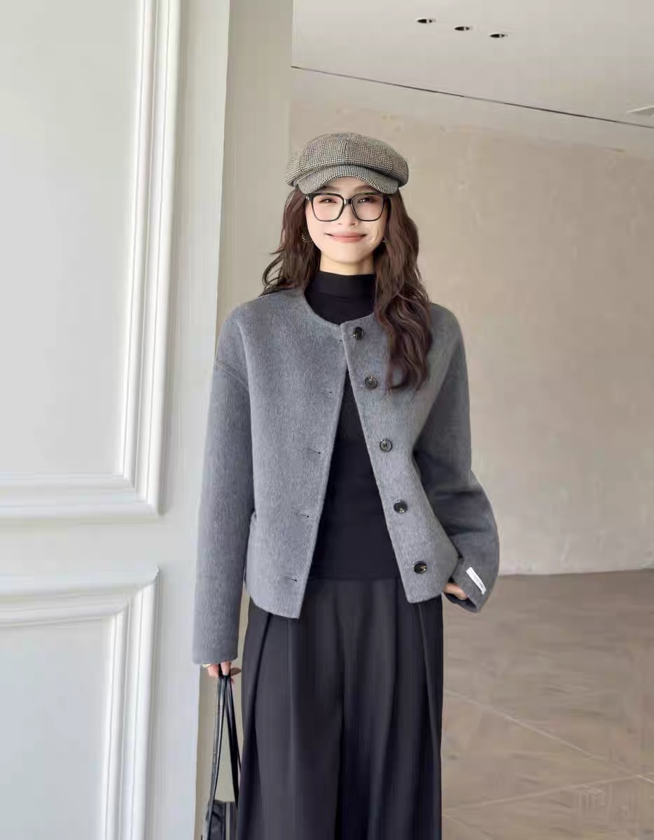 2025冬季新款知识分子风简约优雅全羊毛短大衣双面羊毛外套
