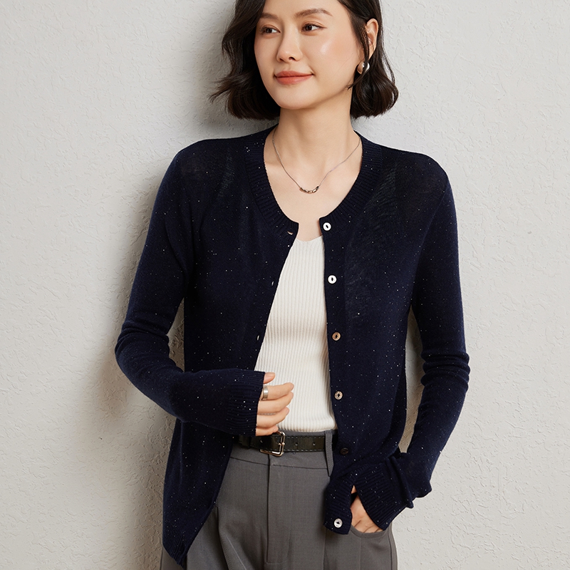 2025春秋季新款混纺羊绒针织开衫女圆领亮片上衣宽松显瘦百搭毛衣