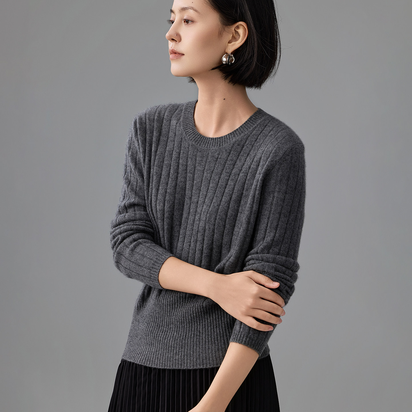 2025秋冬新款毛衣100%纯山羊绒衫女圆领套头高腰修身针织打底衫潮,女装/女士精品,羊绒衫,淘宝优惠券,粉丝福利购,淘宝优惠卷