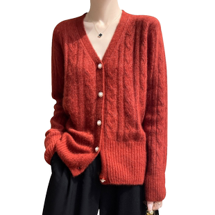 复古扭花77%山羊绒23%桑蚕丝女士V领麻花珍珠扣宽松外搭针织开衫