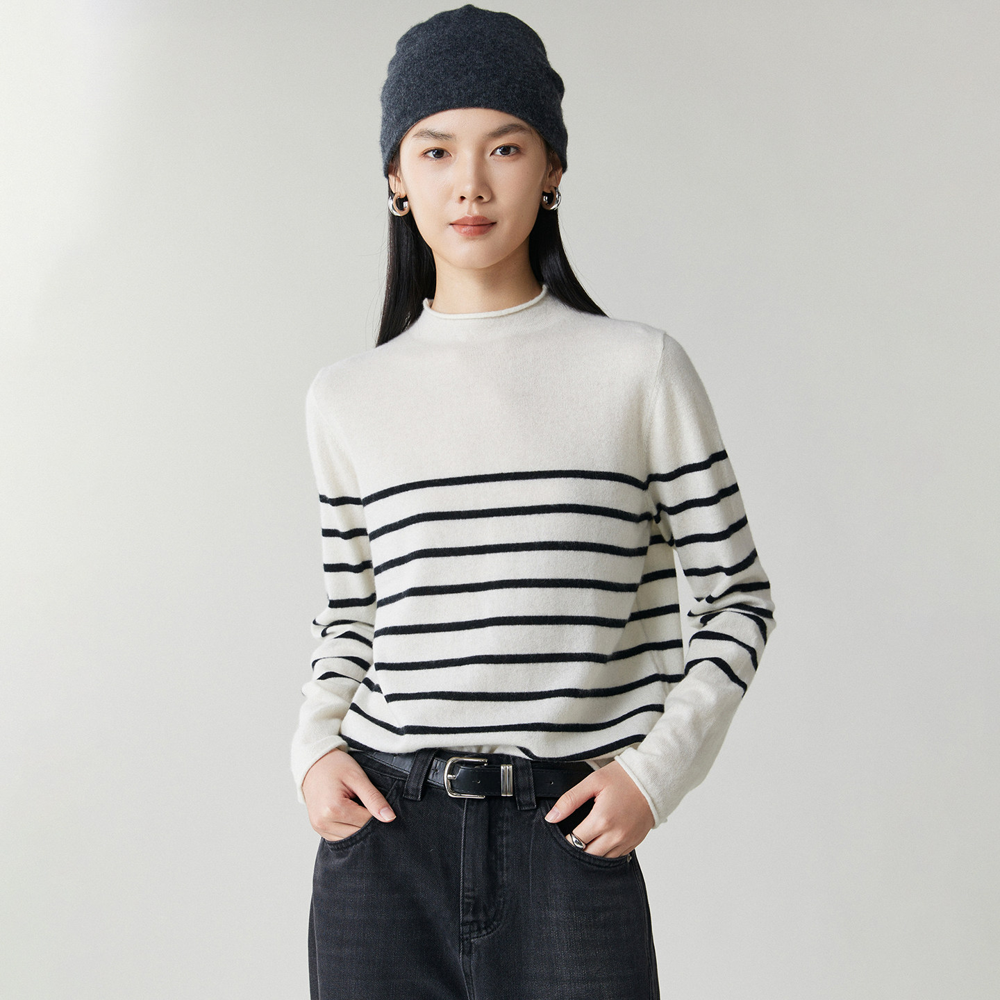 秋冬新款精纺100%山羊绒衫条纹圆领女套头打底衫时尚百搭针织毛衣,女装/女士精品,羊绒衫,淘宝优惠券,粉丝福利购,淘宝优惠卷