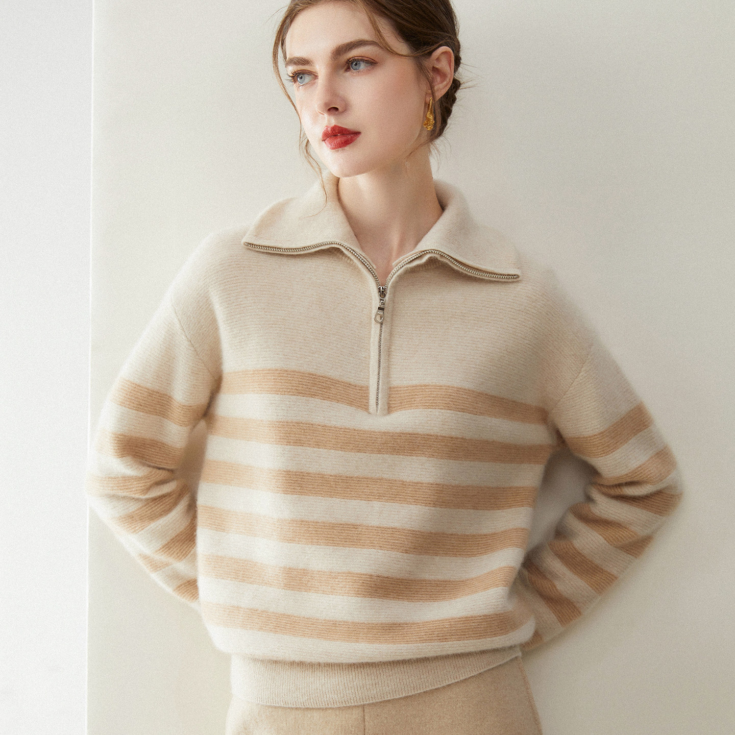 秋冬新款100%纯羊绒衫女翻领半拉链针织打底衫宽松设计感内搭毛衣